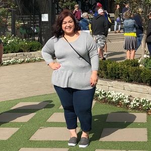 Meet your Posher, Lorena